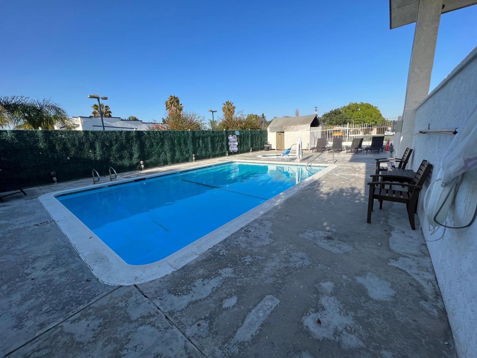 The Dixie Orange County Hotel Stanton Exterior foto